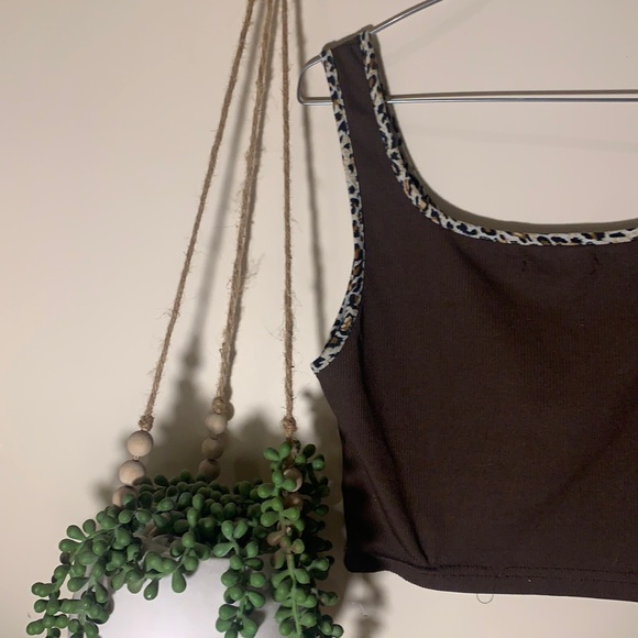 small brown cheetah heart crop top🤎🤎 - Picture 4 of 4